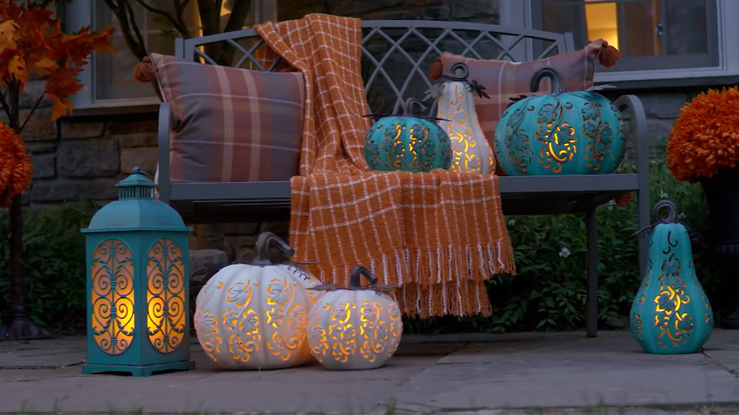 🎉Limited Time Promotion💝Buy 2 Get 2 FREE✨Set of 2 Indoor/Outdoor Illuminated Pumpkins and Oversized Lit Gourd by Valerie